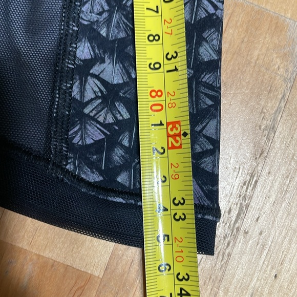 Lululemon leggings - Picture 8 of 8